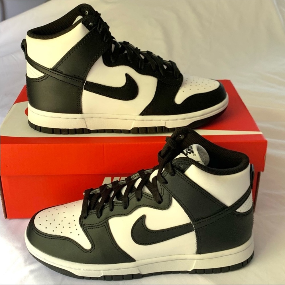 Nike High Top Dunks - Picture 4 of 9